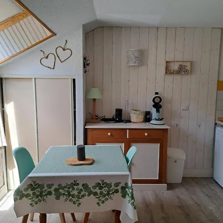 Le Cosy Liberty Apartment